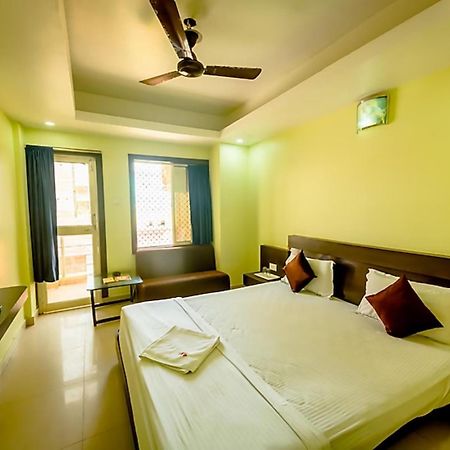 Deep Ganga Inn Near Sea Beach By Morservices Puri Esterno foto