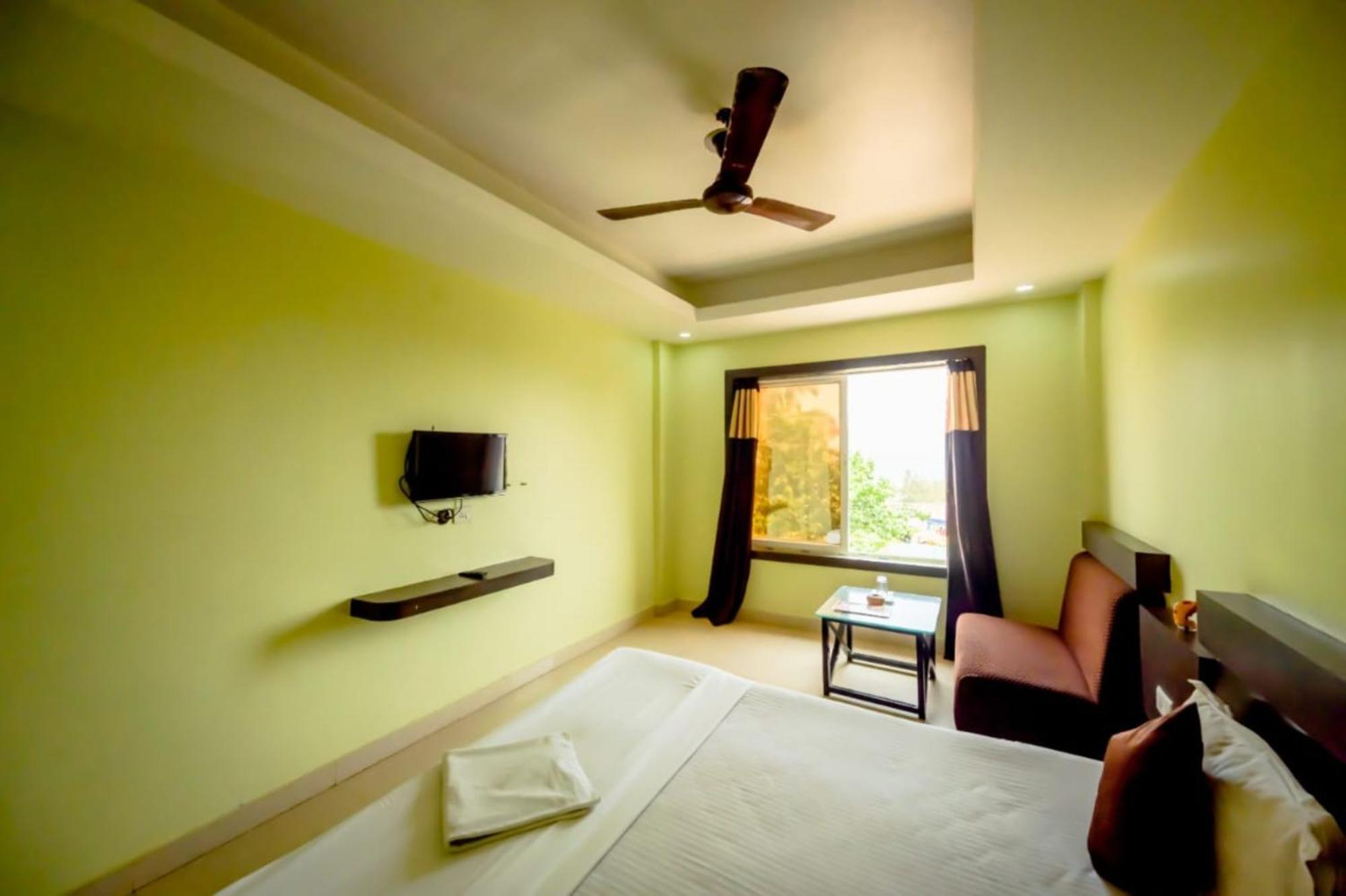 Deep Ganga Inn Near Sea Beach By Morservices Puri Esterno foto