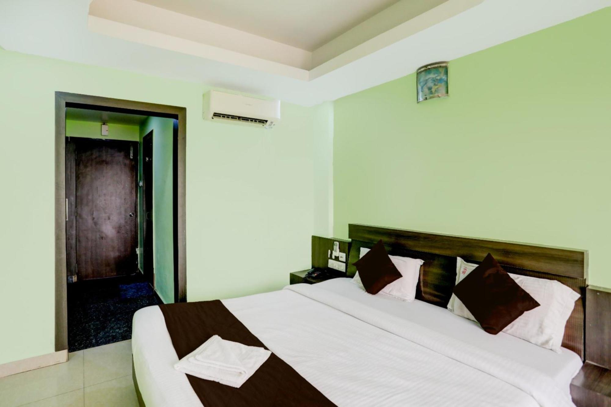 Deep Ganga Inn Near Sea Beach By Morservices Puri Esterno foto