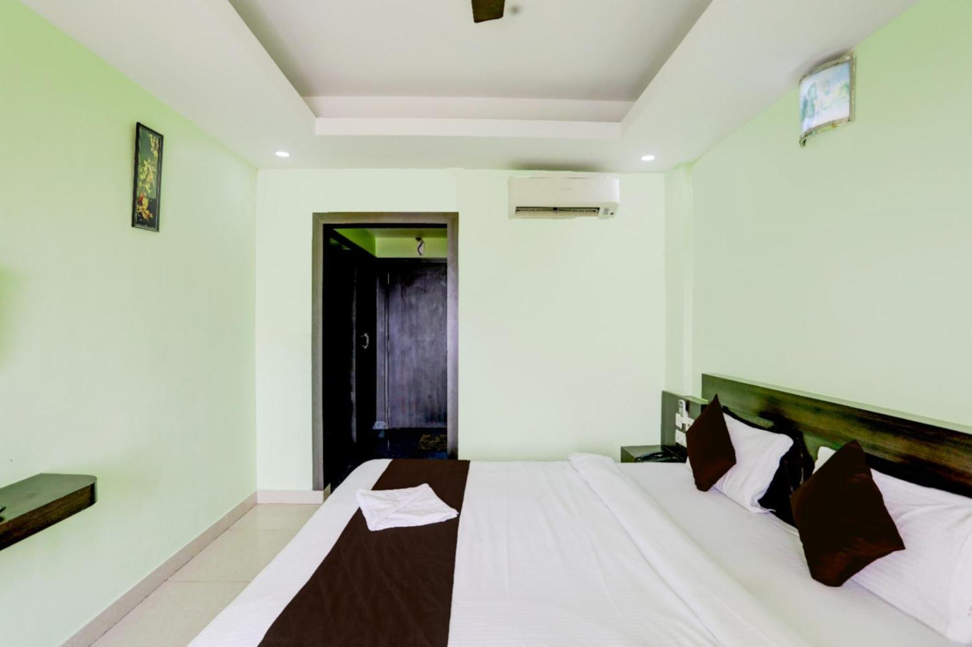 Deep Ganga Inn Near Sea Beach By Morservices Puri Esterno foto